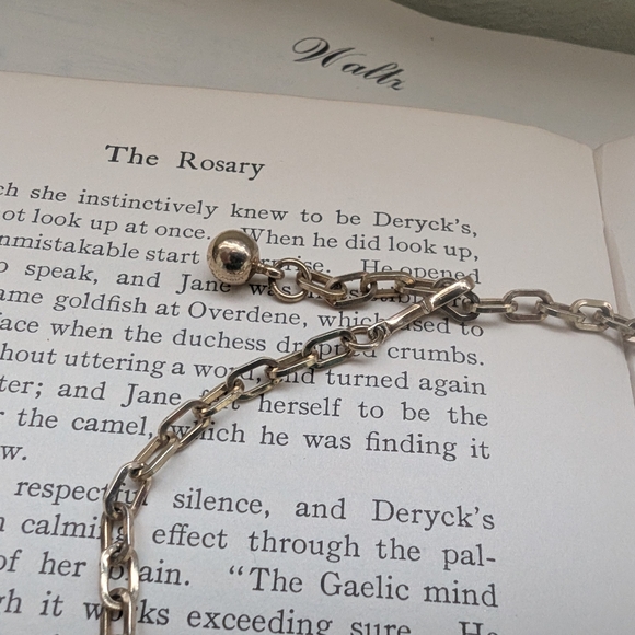 Coro Silver and Amber Floral Necklace - Picture 6 of 10